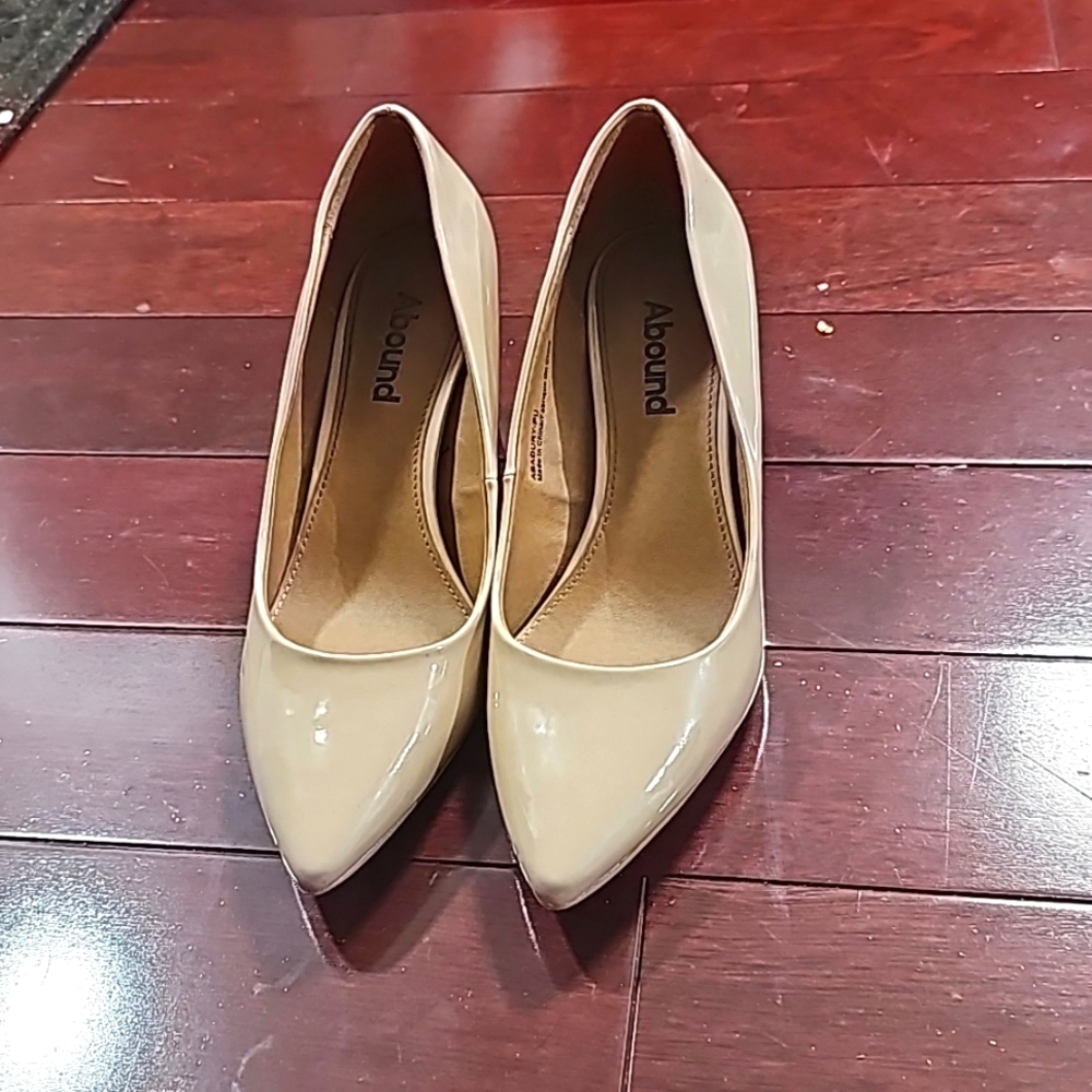 Nordstrom beige heels